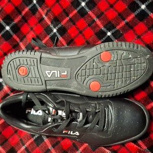 Black And Red Classic FILA's